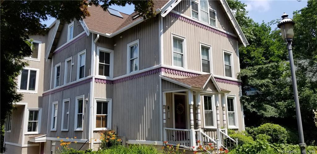 896 Quinnipiac Avenue - Photo 1