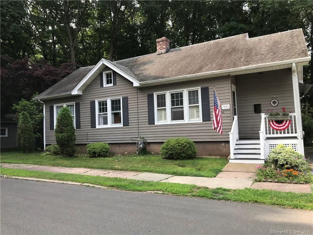 19 Doren Avenue - Photo 1