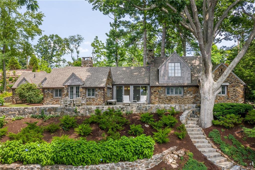 116 Lake Drive - Photo 1