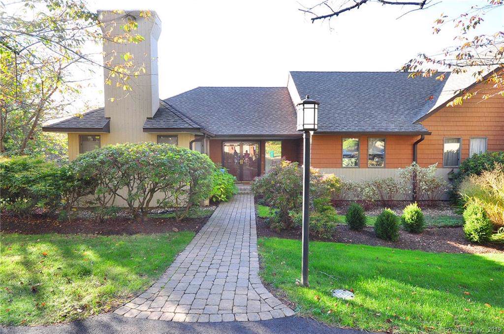 10 Kensington Park - Photo 1