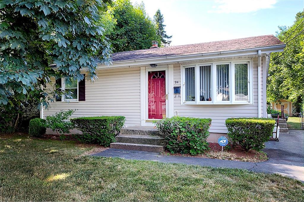 94 Village Circle - Photo 1