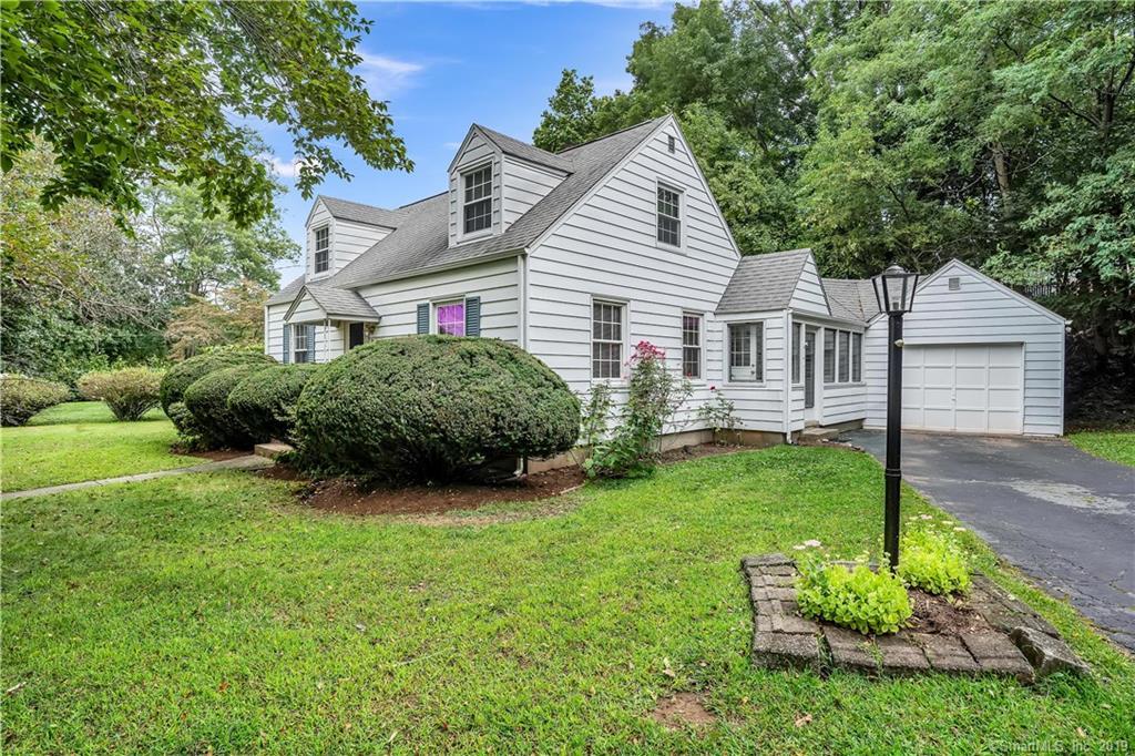 15 Blue Hills Avenue - Photo 1