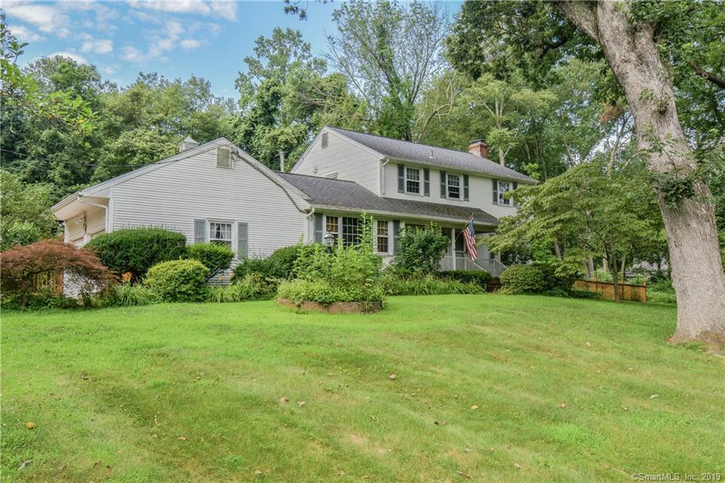 9 Brookwood Lane - Photo 1