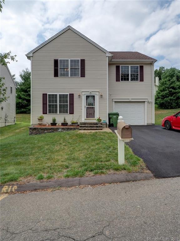 47 Angela Drive - Photo 1