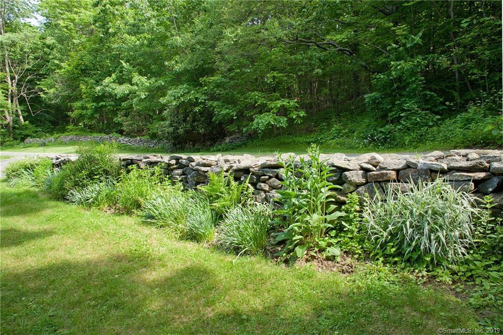28 Fuller Road - Photo 1