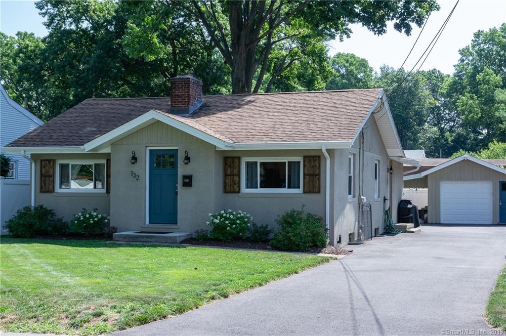 132 Rockwell Avenue - Photo 1