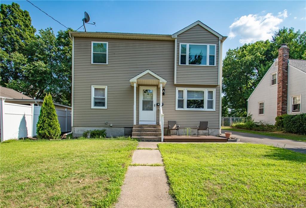 17 Franklin Avenue - Photo 1