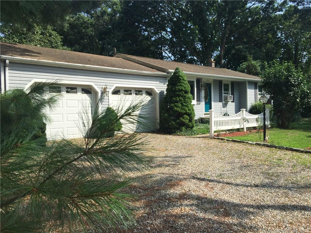 252 Maple Avenue - Photo 1