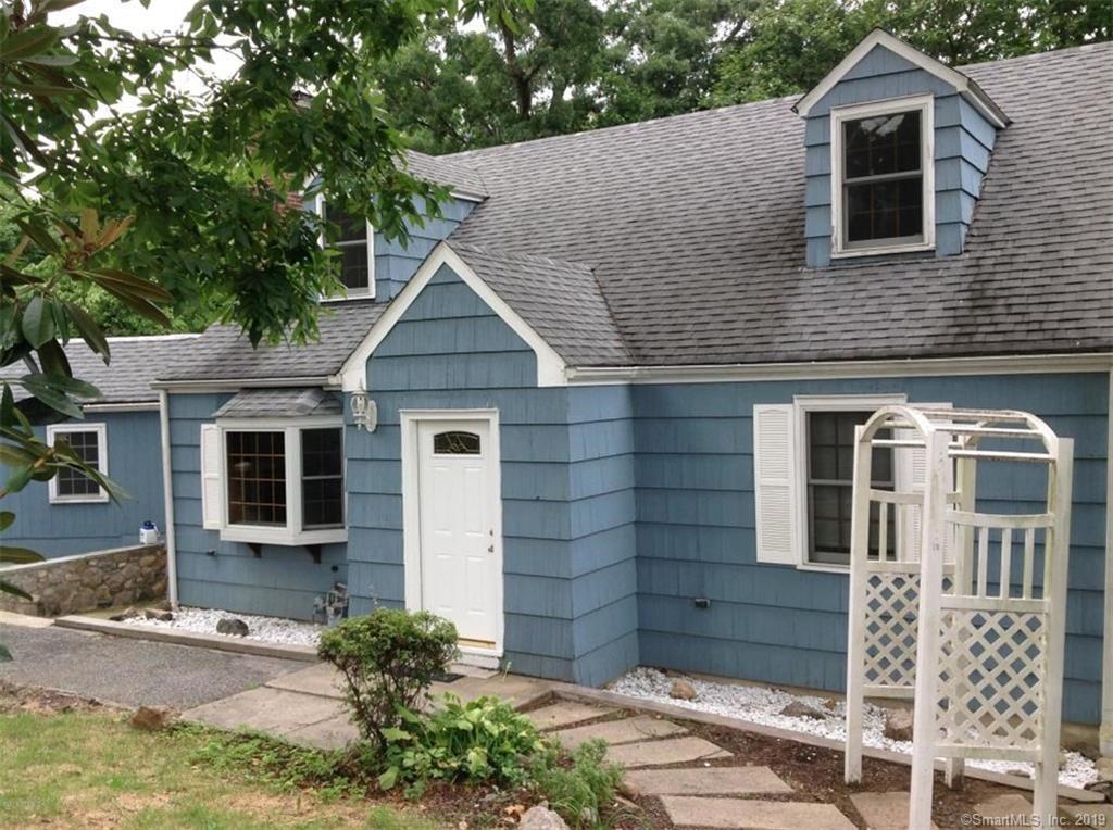 5 Pilgrim Drive - Photo 1