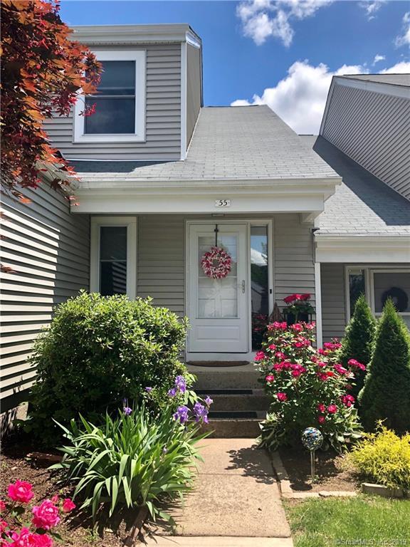 55 Brentwood Drive - Photo 1