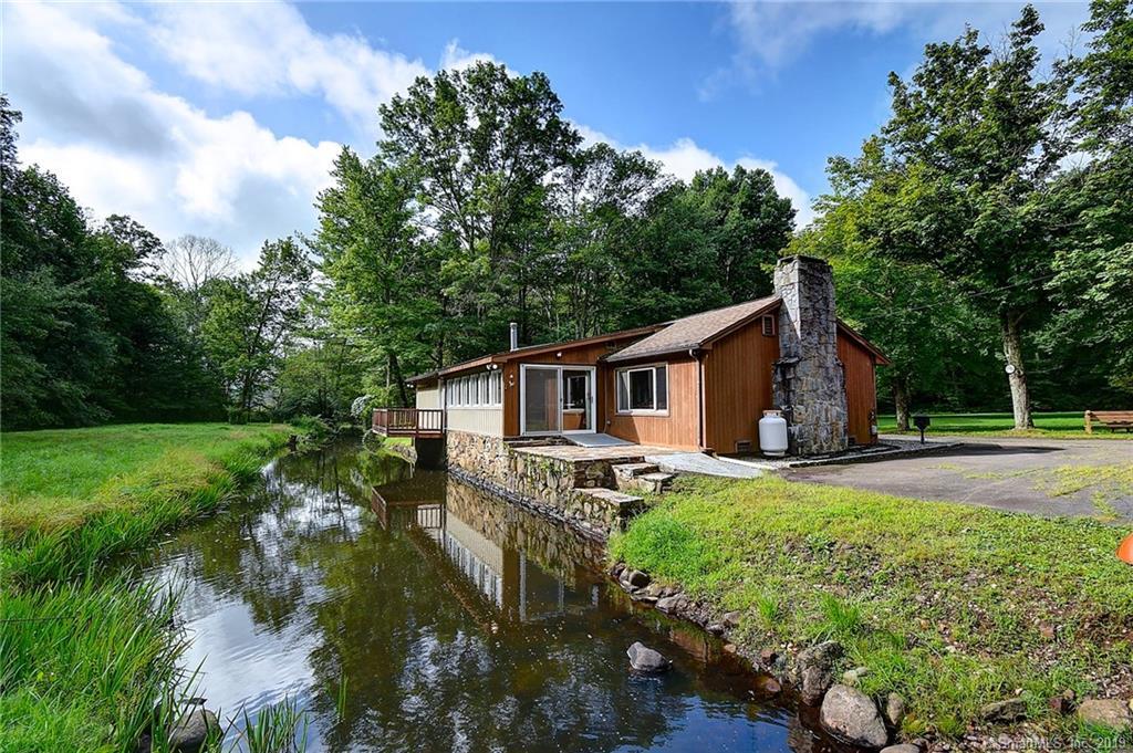 11 Flood Road - Photo 1