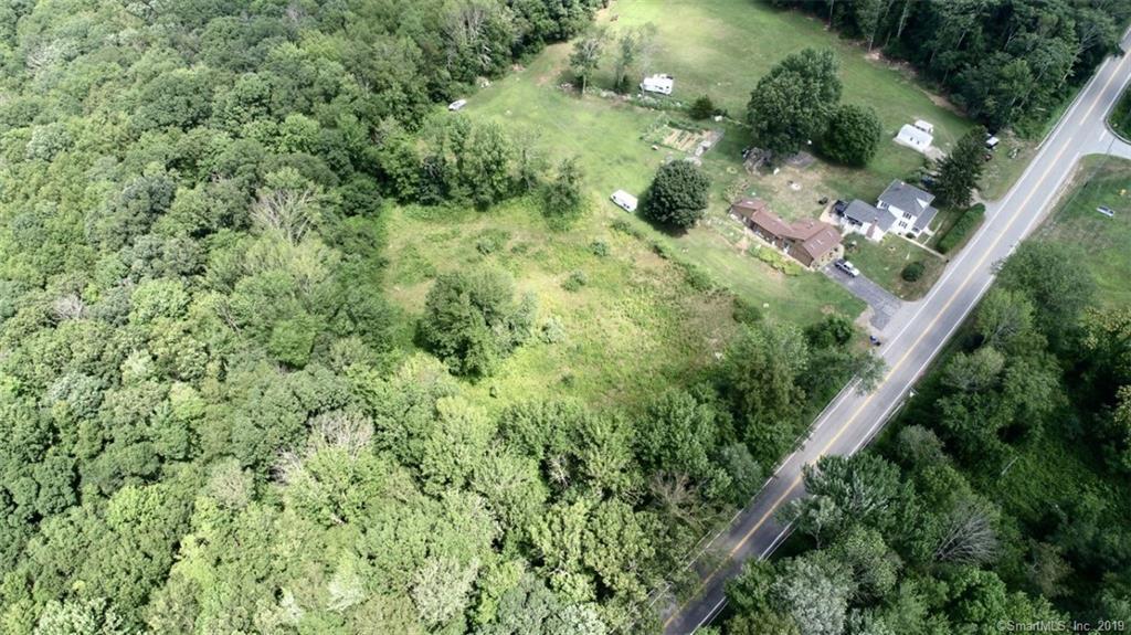 556 Middletown Road - Photo 1
