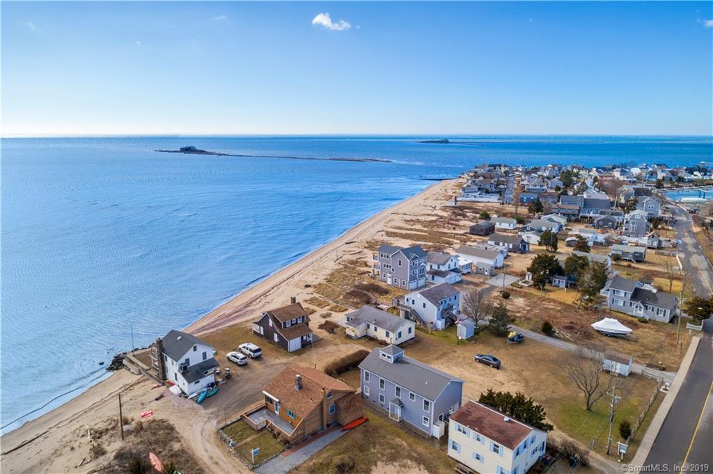 522 Seaside Avenue - Photo 1
