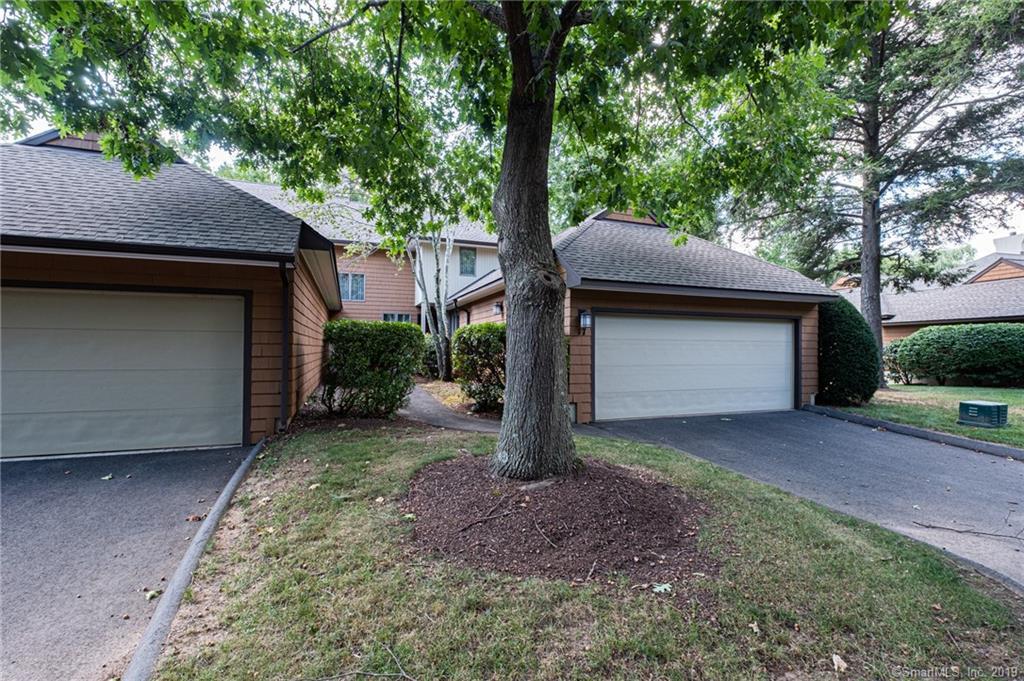 17 Bathcrescent Lane - Photo 1