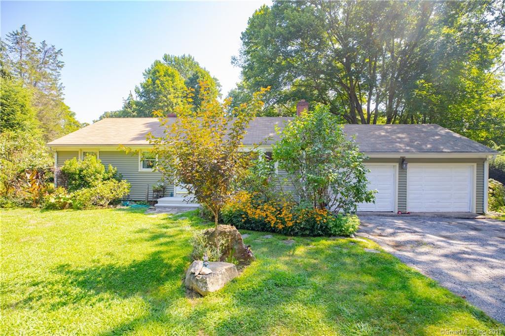 606 Booth Hill Road - Photo 1
