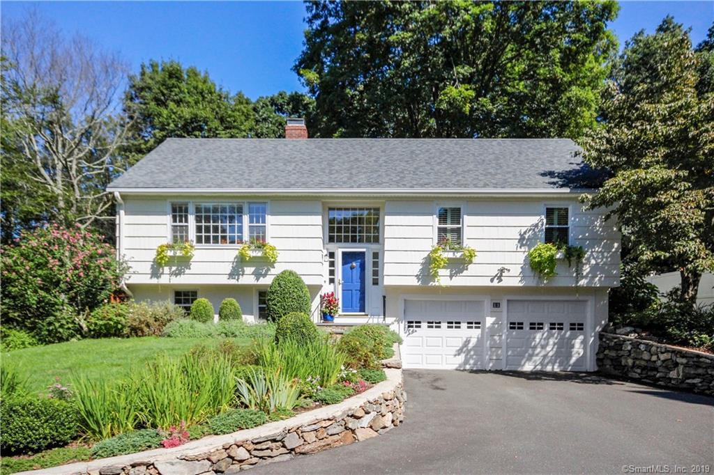 11 Stone Drive - Photo 1