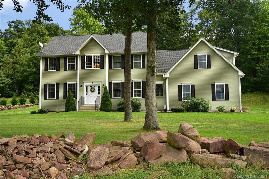 7 Daisy Lane - Photo 1