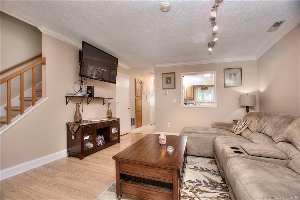 13 Macintosh Lane - Photo 1