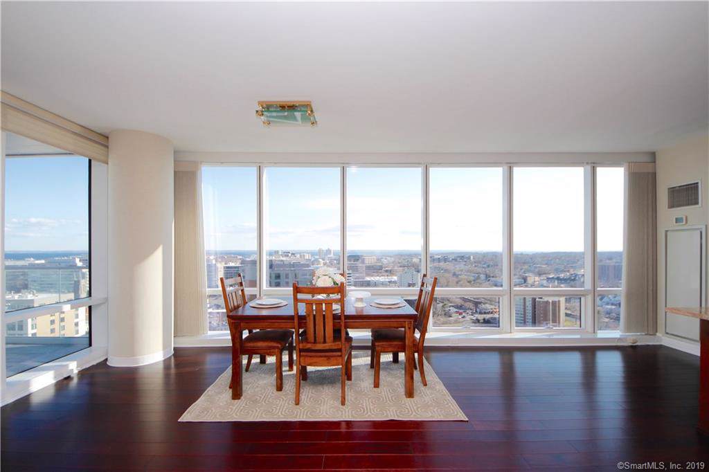 1 Broad Street - Photo 1