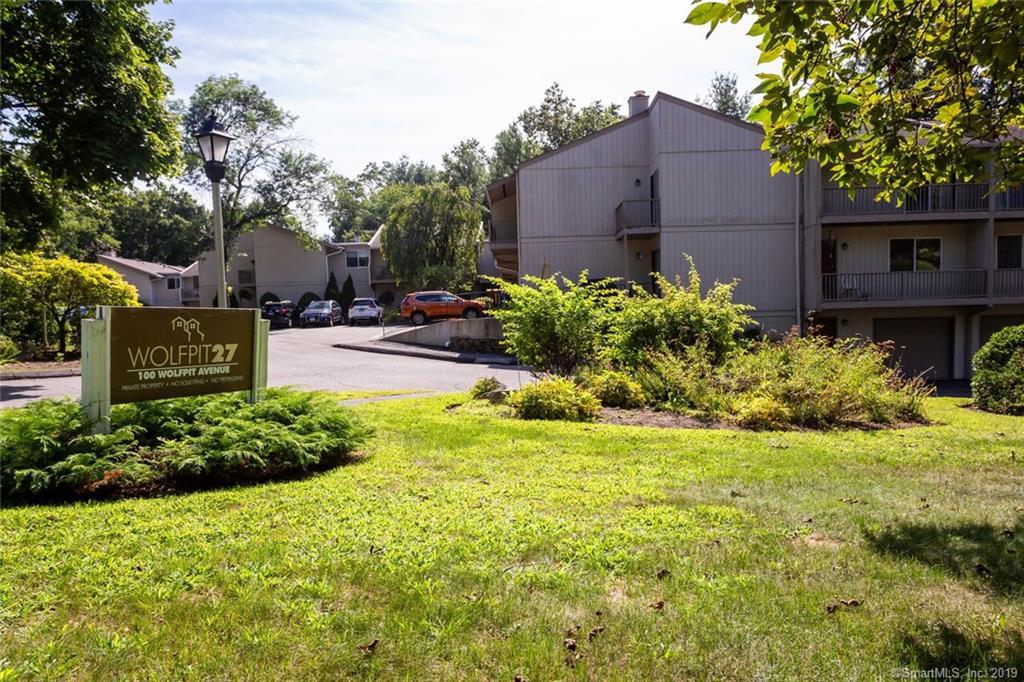 100 Wolfpit Avenue - Photo 1
