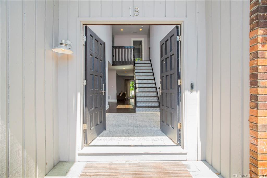18 Talmadge Lane - Photo 1