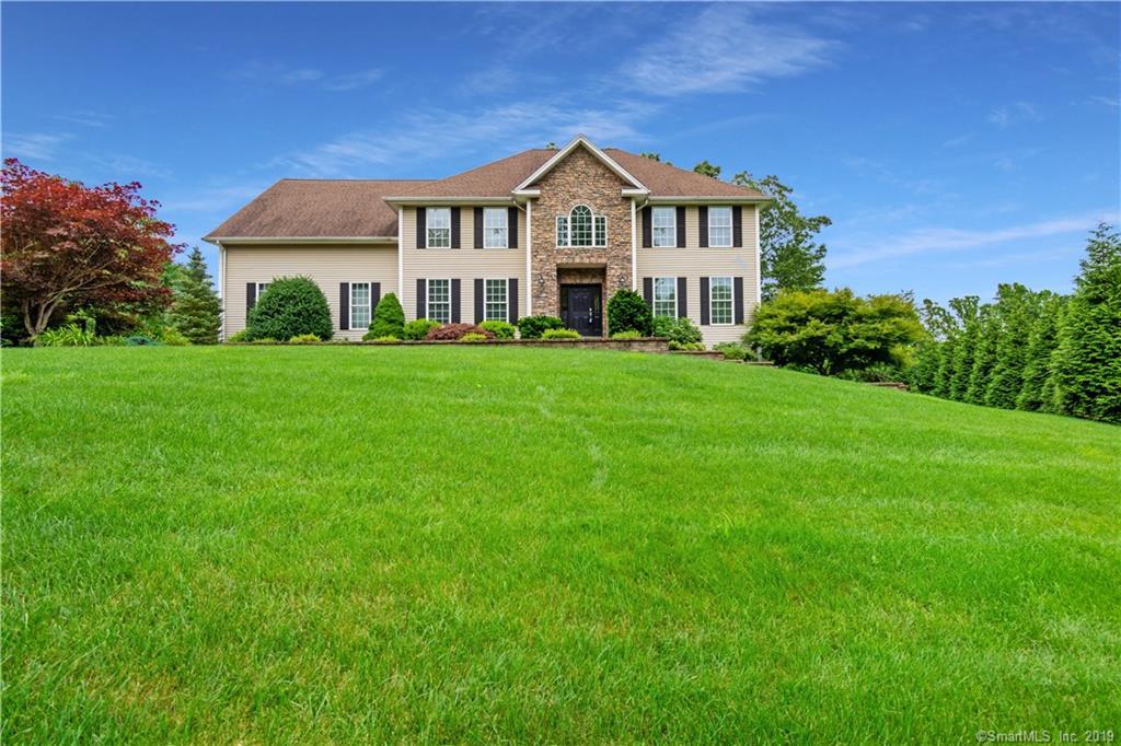 20 Scotch Pine Drive - Photo 1