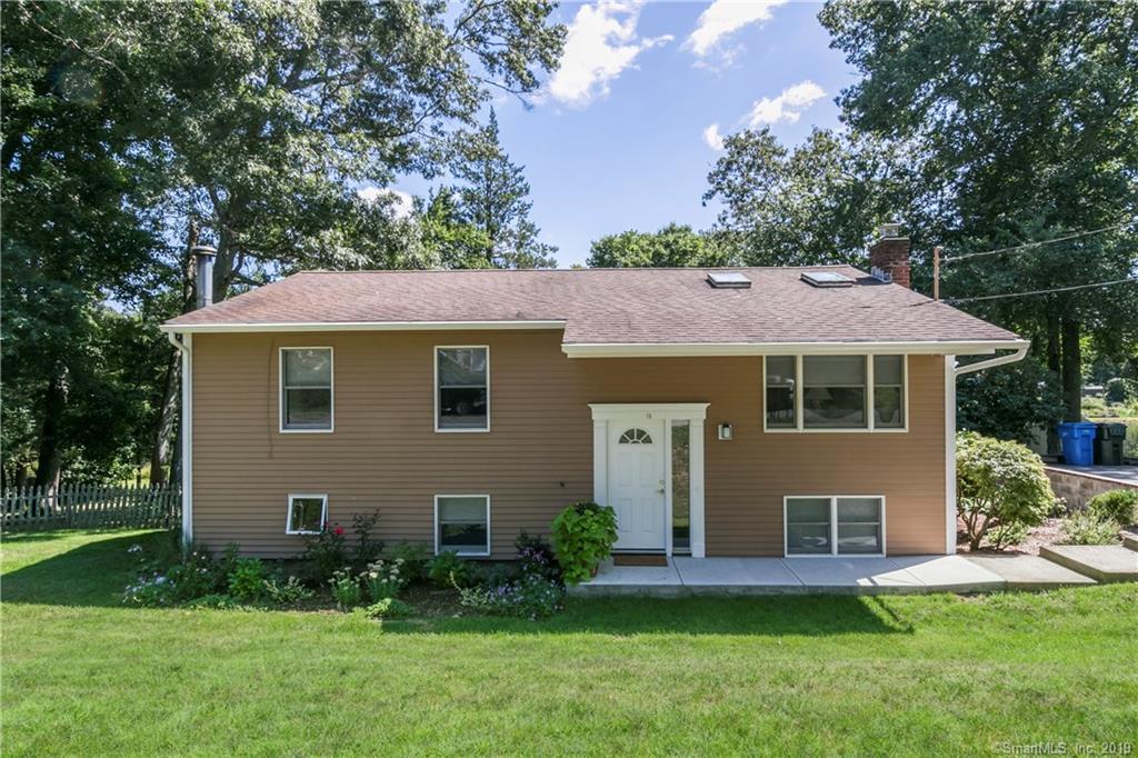 13 Lochbourne Drive - Photo 1