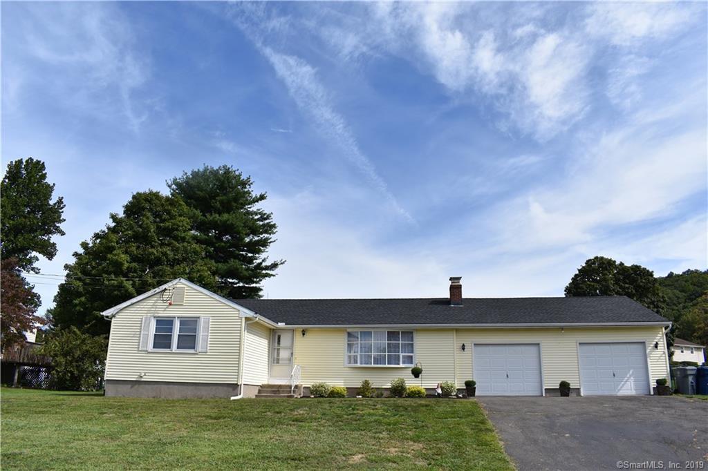 4 Seneca Road - Photo 1