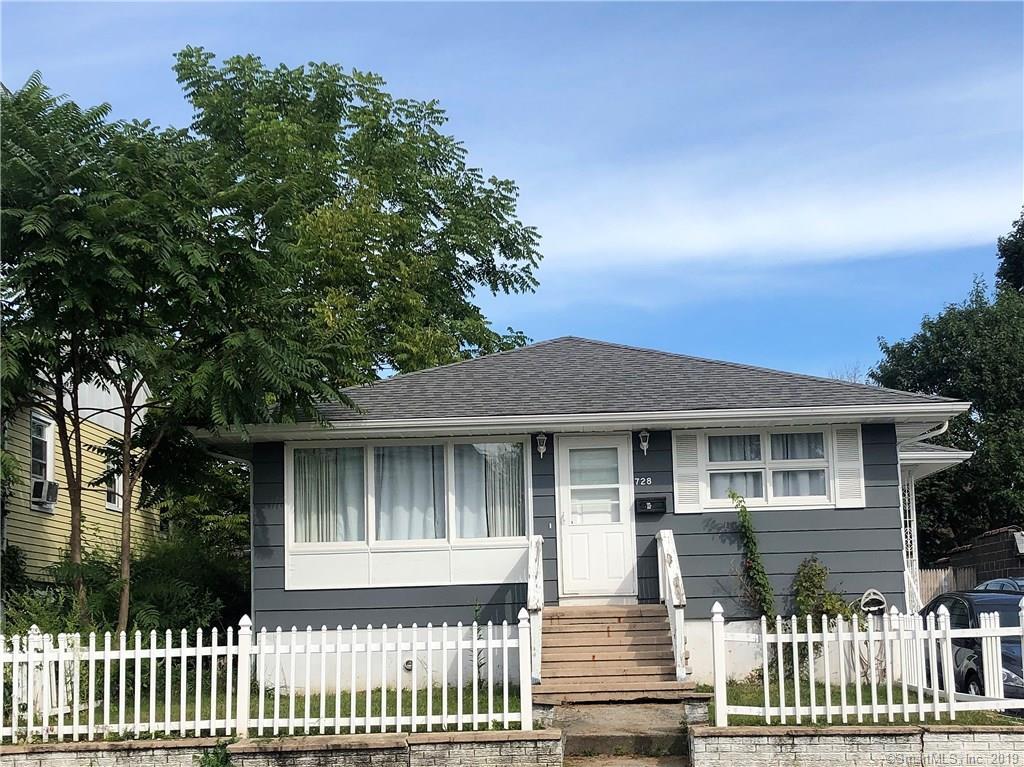 728 Congress Avenue - Photo 1