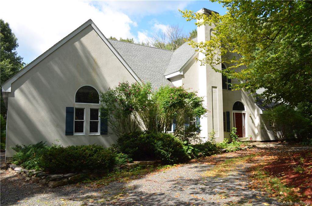 35 White Oak Drive - Photo 1