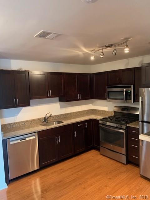 34 Schoolhouse Drive - Photo 1
