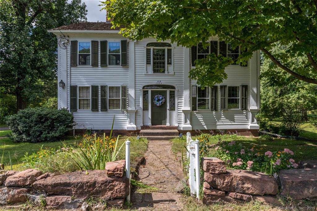 57 Weatogue Street - Photo 1