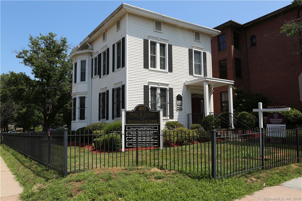 40 Russ Street - Photo 1