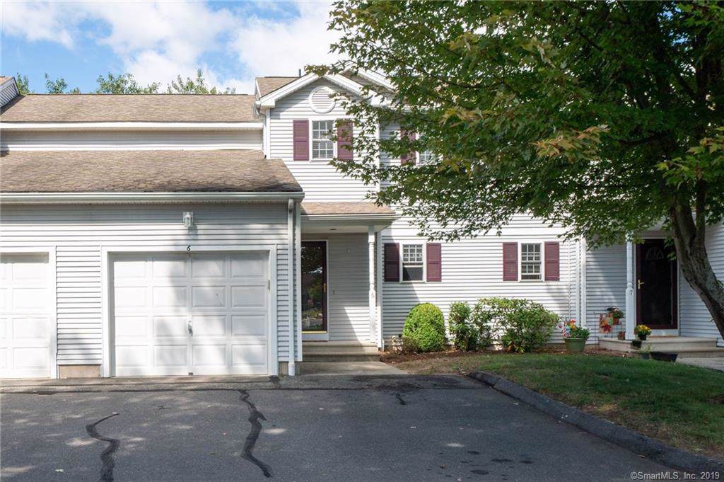 1048 Main Street - Photo 1