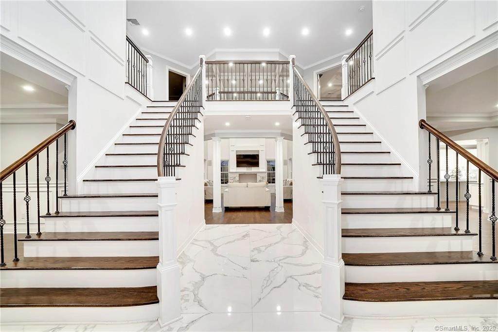 27 Cross Pond Drive - Photo 1