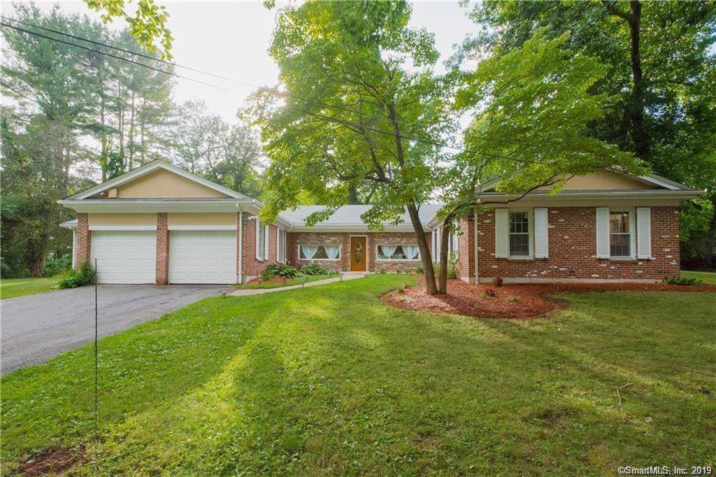 170 Hunter Drive - Photo 1