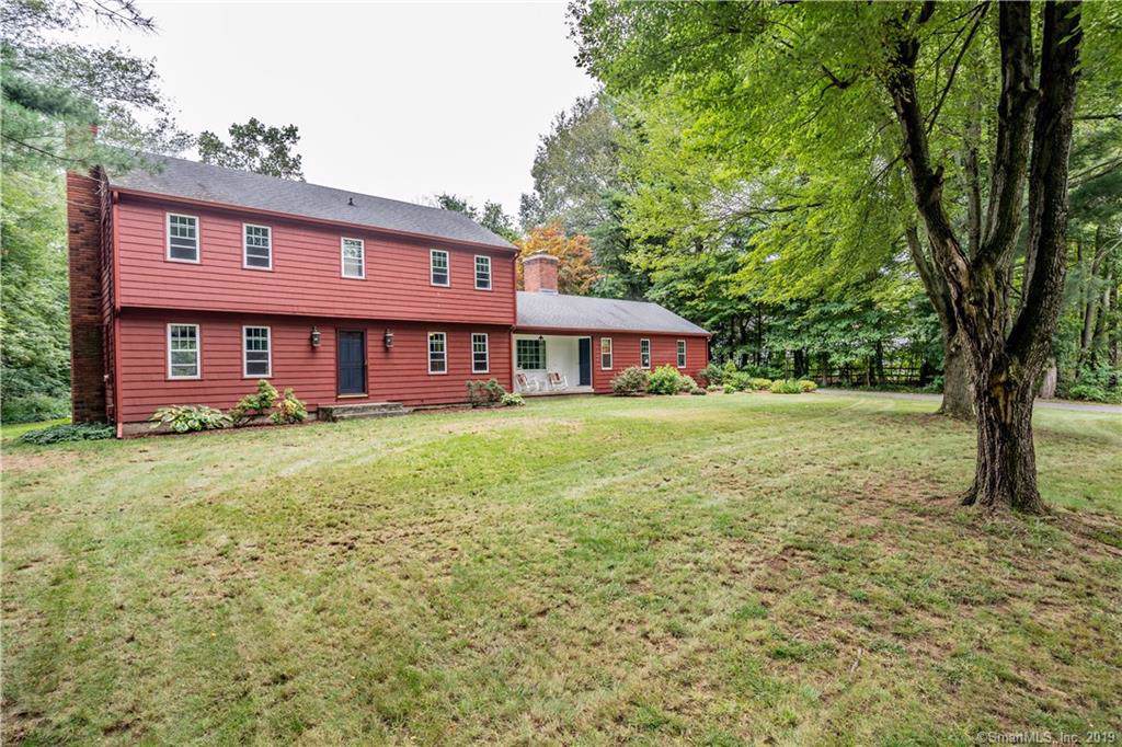 29 Farm Lea Drive - Photo 1