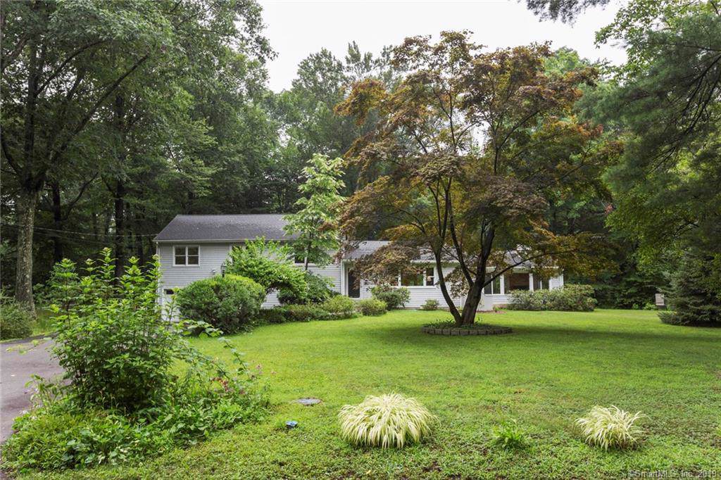 18 Bonnybrook Road - Photo 1