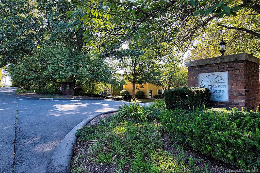 1400 Hartford Turnpike - Photo 1