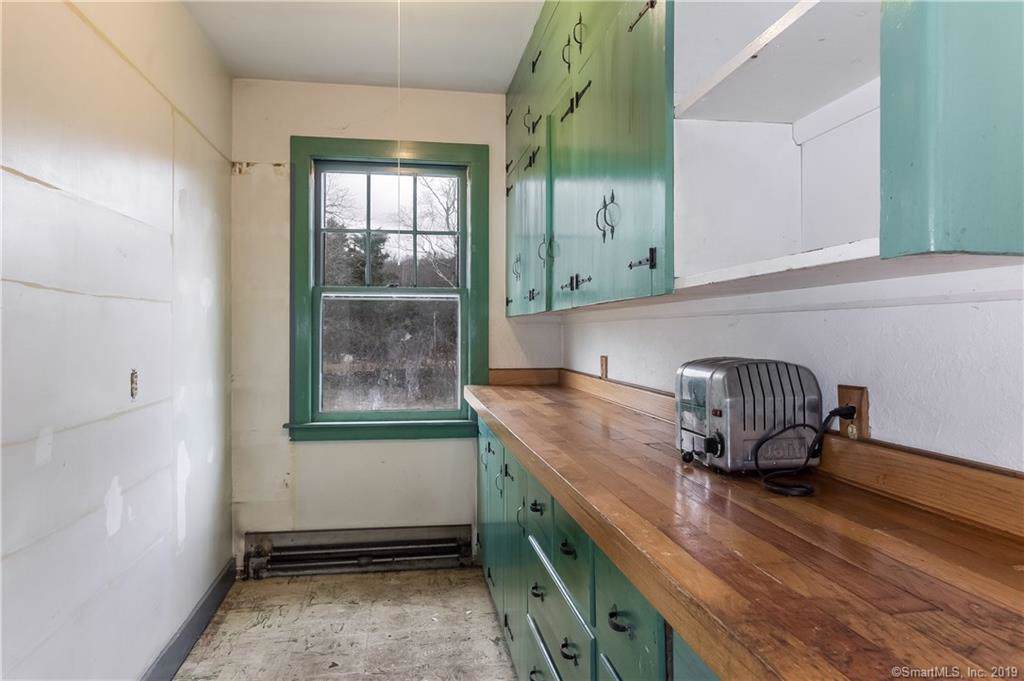 1733 Center Groton Road - Photo 1