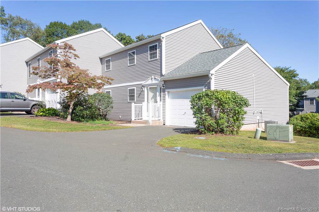 2 Tamarack Drive - Photo 1