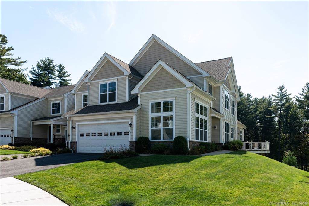 69 Ridgewood Drive - Photo 1