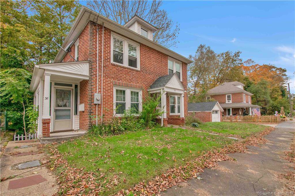36 Grant Avenue - Photo 1