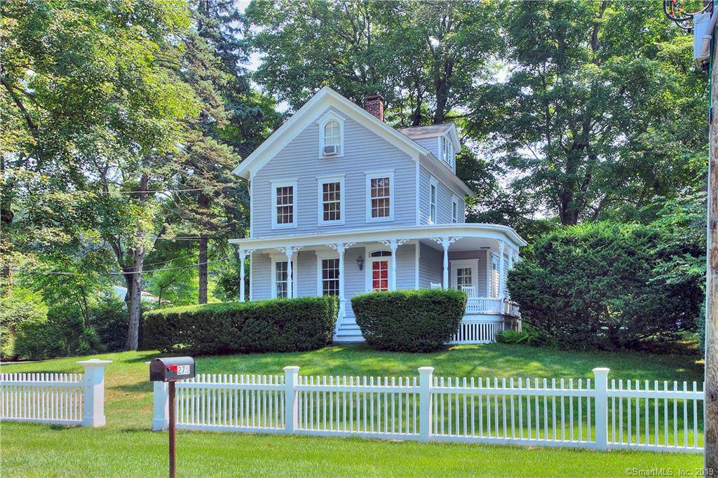 272 Newtown Avenue - Photo 1
