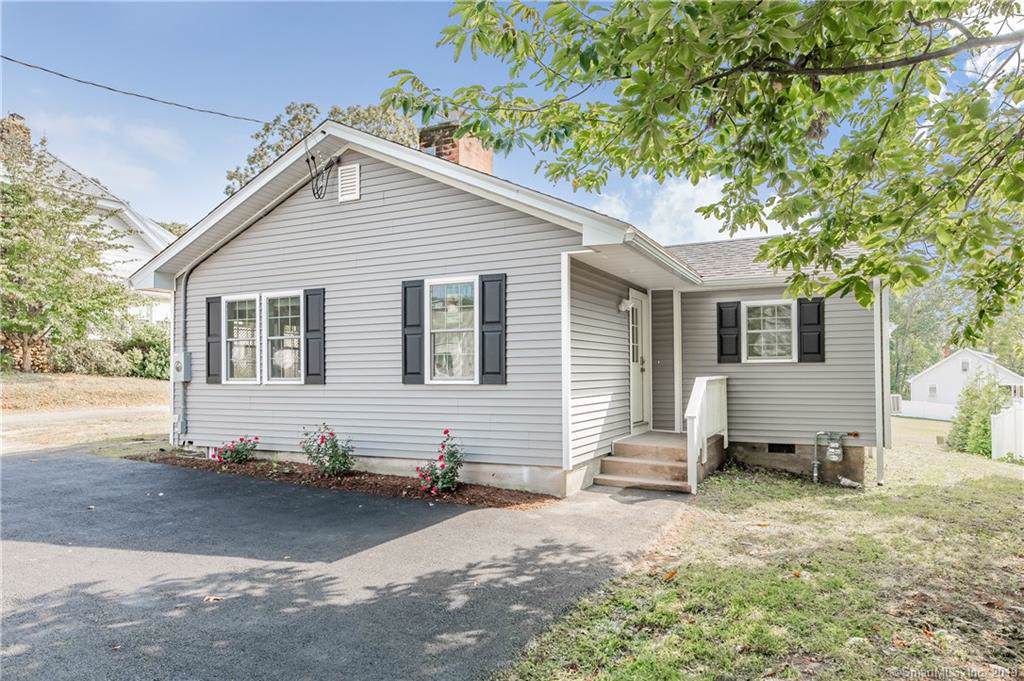 176 Montowese Avenue - Photo 1