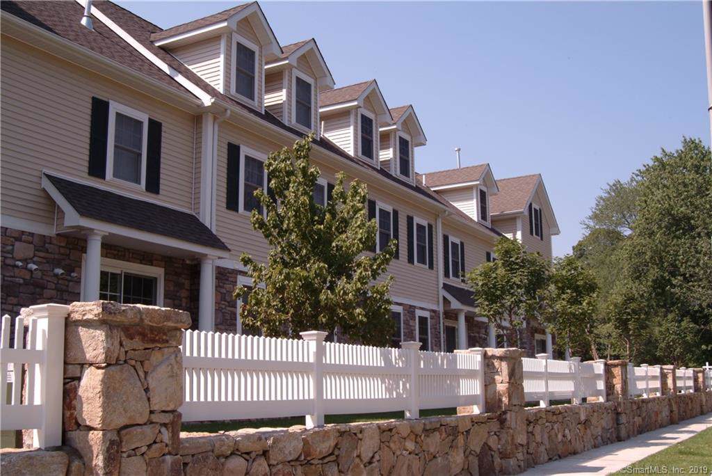 39 Maple Tree Avenue - Photo 1