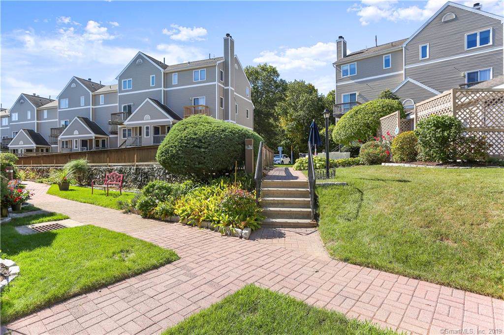 38 Glenrock - Photo 1