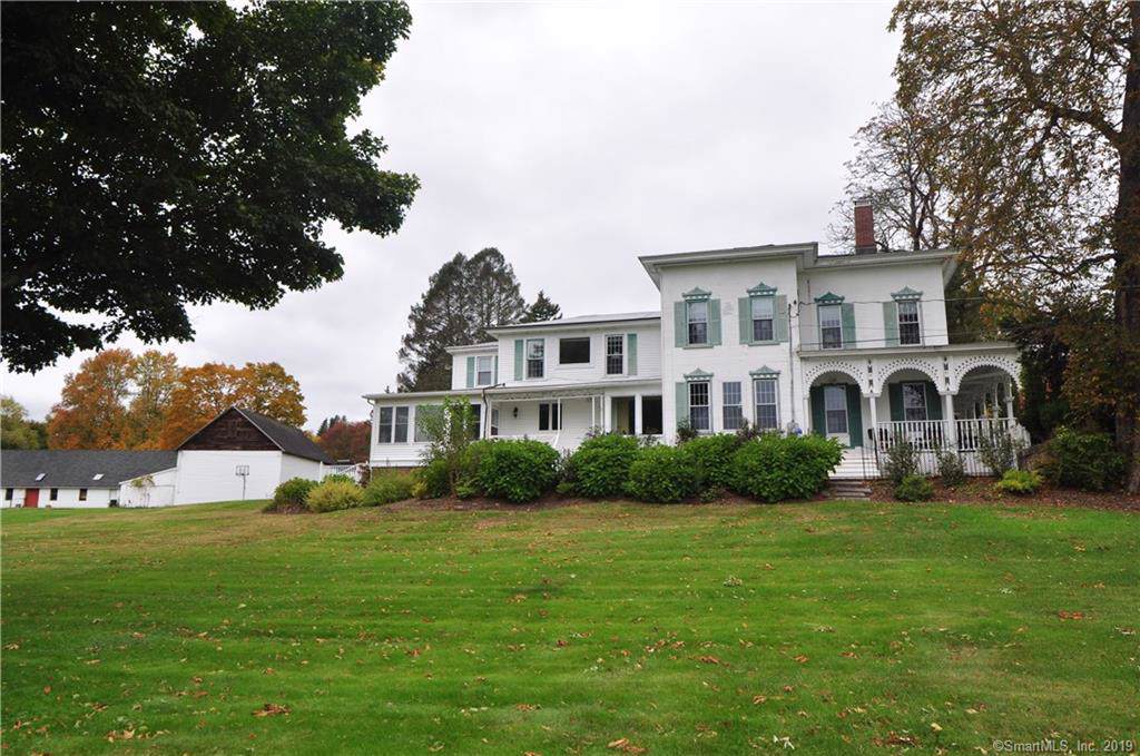 89 Maple Avenue - Photo 1