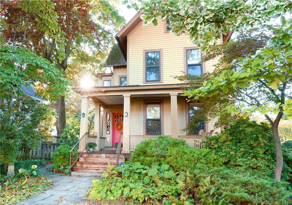 217 Wakelee Avenue - Photo 1