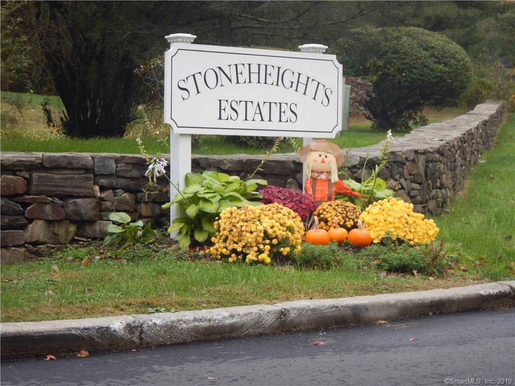50 Stoneheights Drive - Photo 1